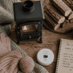 comment chauffer une pièce sans électricité, poêle à bois, ambiance cosy